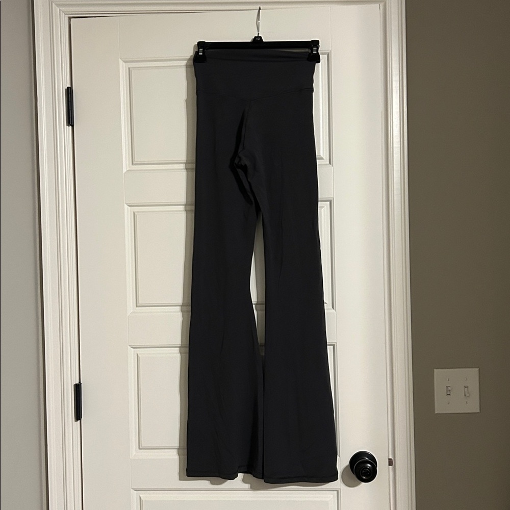 Aerie Charcoal Flare Pants - Picture 2 of 4